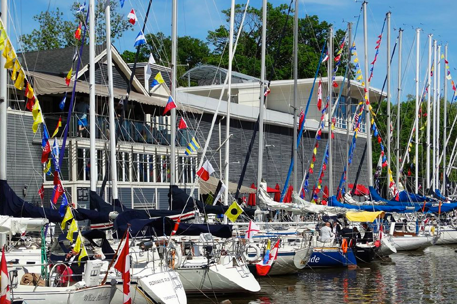 Oakville yacht racing