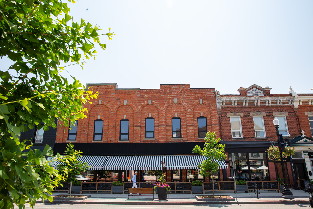 Home Look Local Magazine Oakville and Burlington