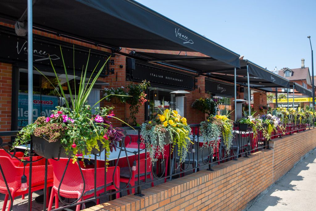 verace oakville patio